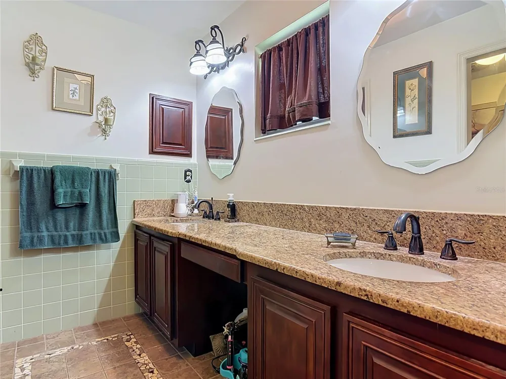 2269 COUNTRY CLUB DRIVE Deland, FL 32724