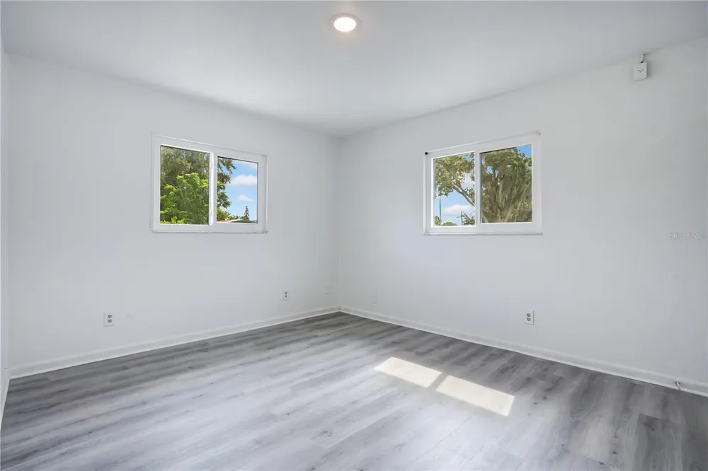 205 FERN ROAD Winter Haven, FL 33880