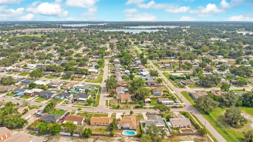 205 FERN ROAD Winter Haven, FL 33880