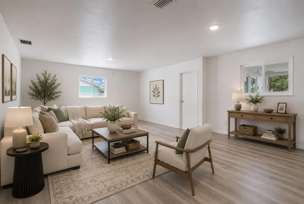 205 FERN ROAD Winter Haven, FL 33880