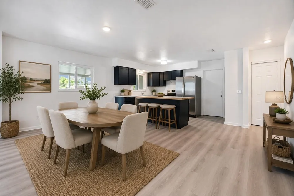 205 FERN ROAD Winter Haven, FL 33880