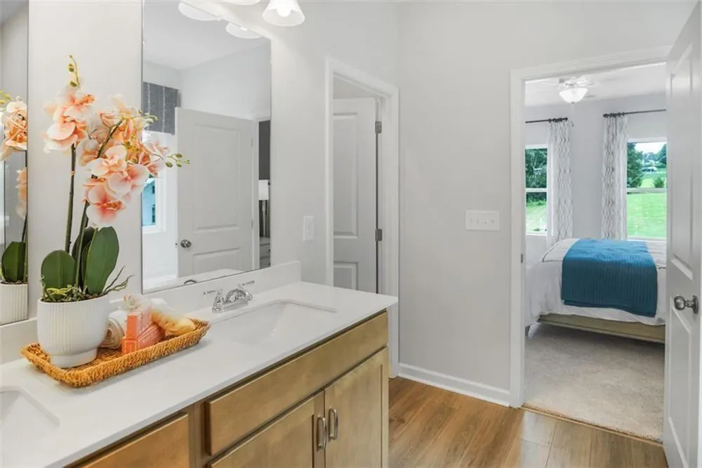 138 Alameda Street #101 Loganville, GA 30052