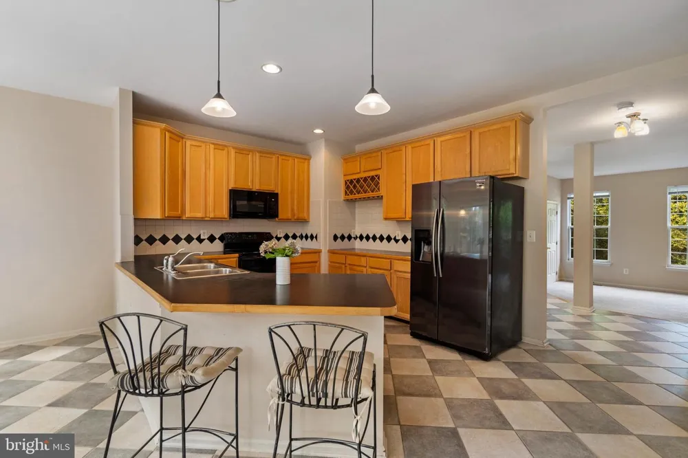 4109 LECLAIR COURT Fairfax, VA 22033