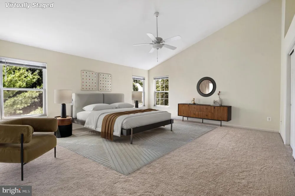 4109 LECLAIR COURT Fairfax, VA 22033