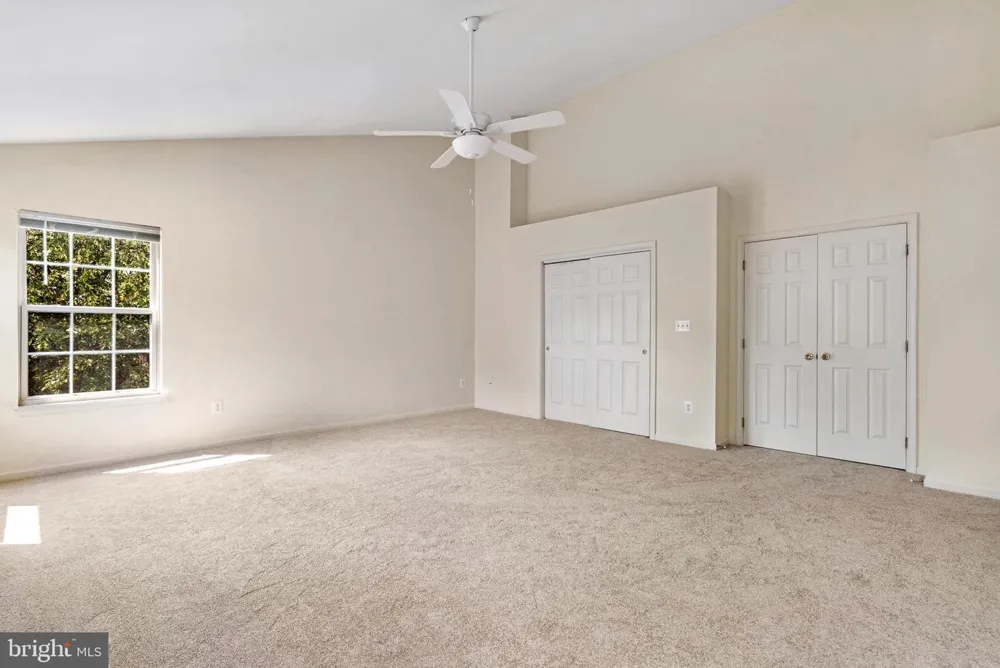 4109 LECLAIR COURT Fairfax, VA 22033