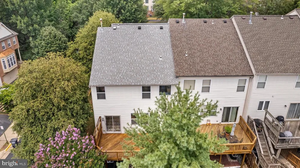 4109 LECLAIR COURT Fairfax, VA 22033
