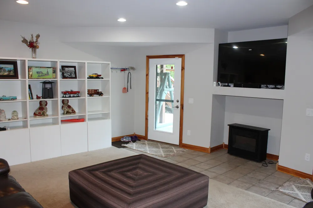 1224 W David Kempf Court Saline, MI 48176