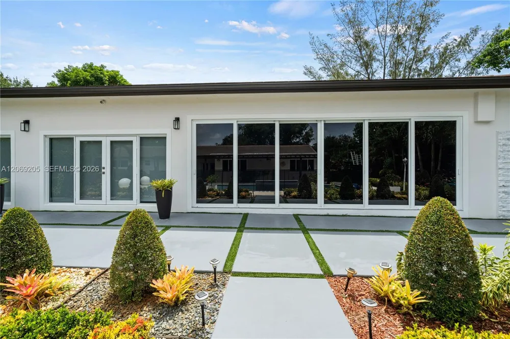 5030 SW 170th Ave Southwest Ranches, FL 33331