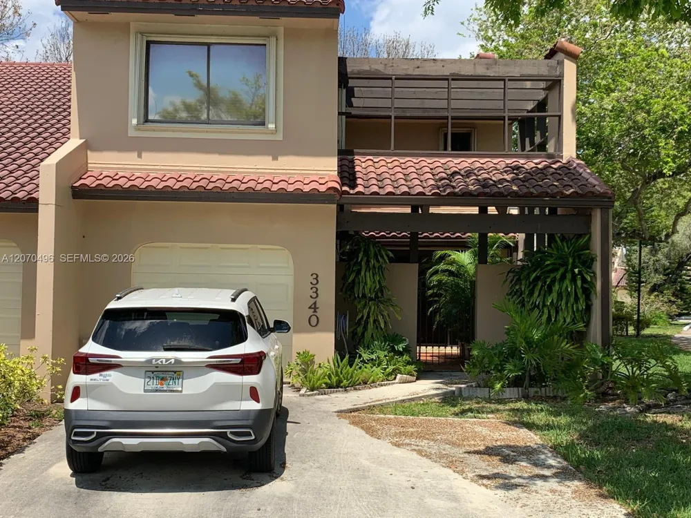 3340 Torremolinos Ave #A-40 Doral, FL 33178