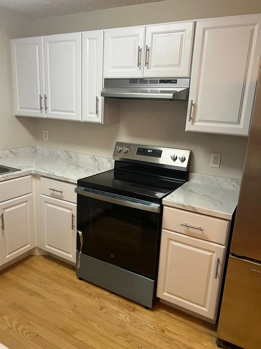 3340 Torremolinos Ave #A-40 Doral, FL 33178