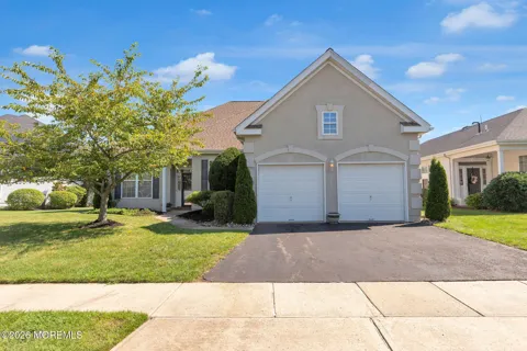 43 Bunker Hill Drive