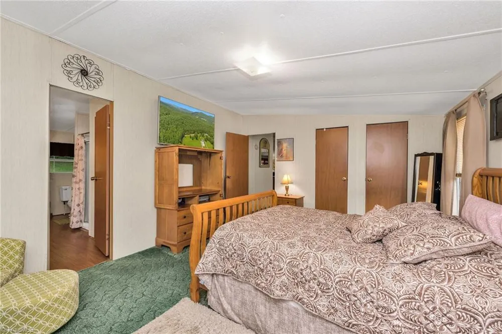 8112 NC Highway 16 Millers Creek, NC 28651