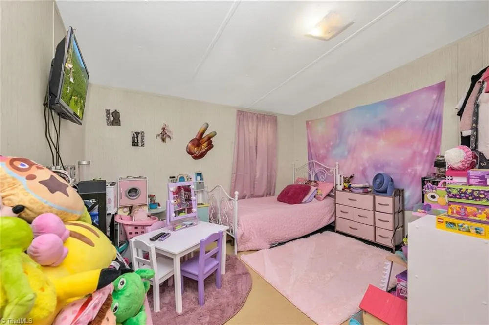 8112 NC Highway 16 Millers Creek, NC 28651