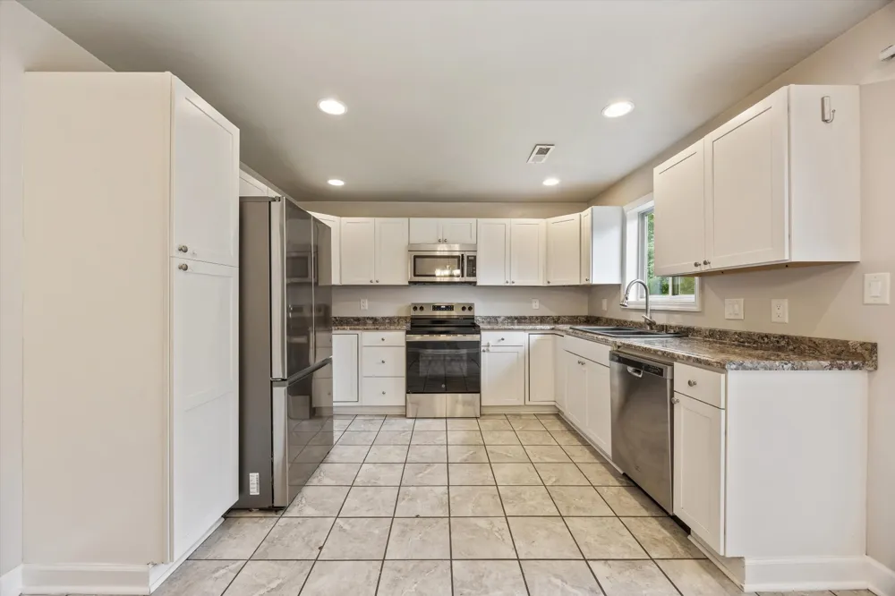 139 Quick School Rd Fayetteville, TN 37334