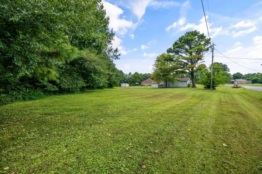 139 Quick School Rd Fayetteville, TN 37334