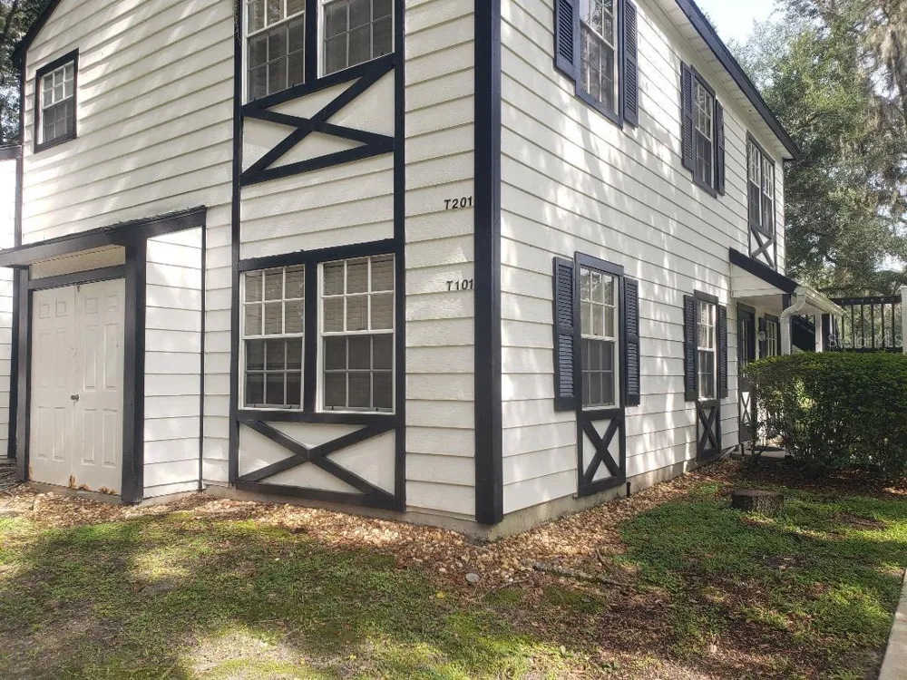 7912 MIDWAY DRIVE TERRACE #T101 ocala, FL 34472
