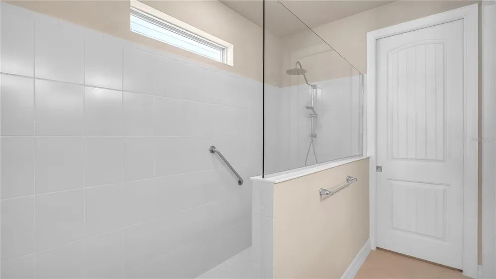 9212 HANGING VINE COURT Orlando, FL 32836