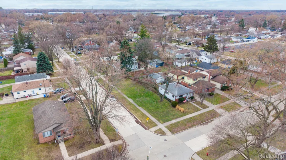 Powers Avenue Dearborn Heights City, MI 48125