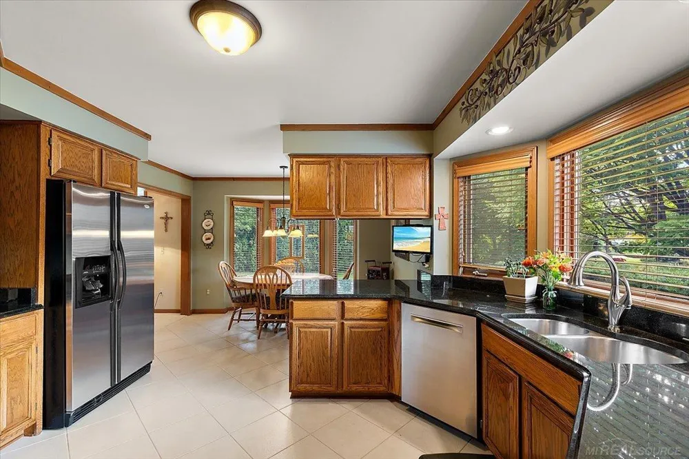 14978 Cadillac Drive Shelby Charter Township, MI 48315