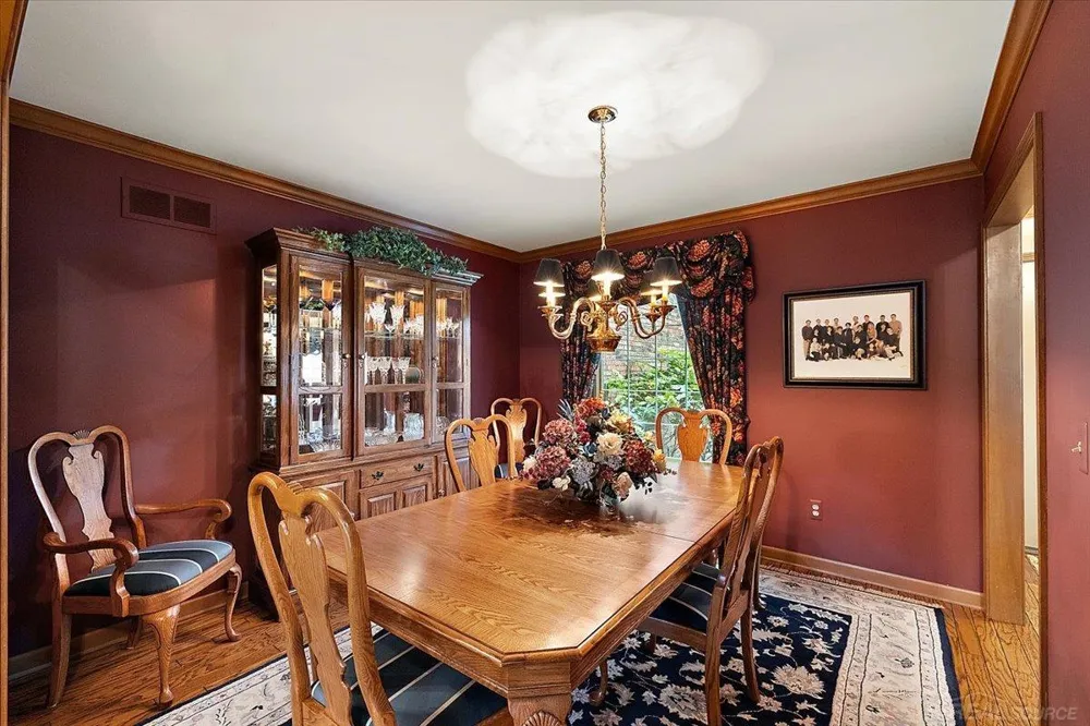 14978 Cadillac Drive Shelby Charter Township, MI 48315