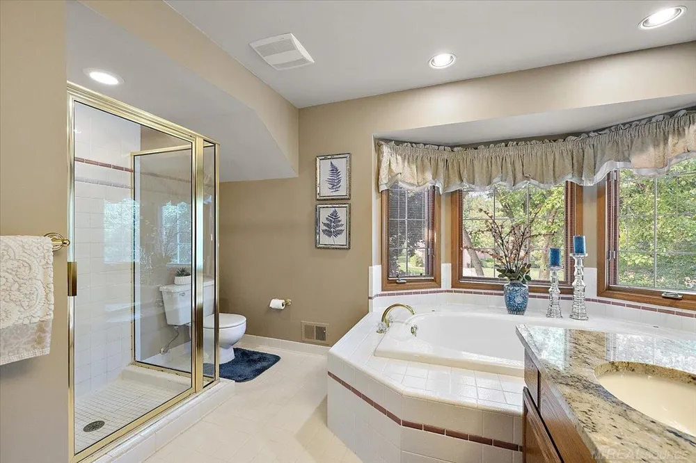 14978 Cadillac Drive Shelby Charter Township, MI 48315