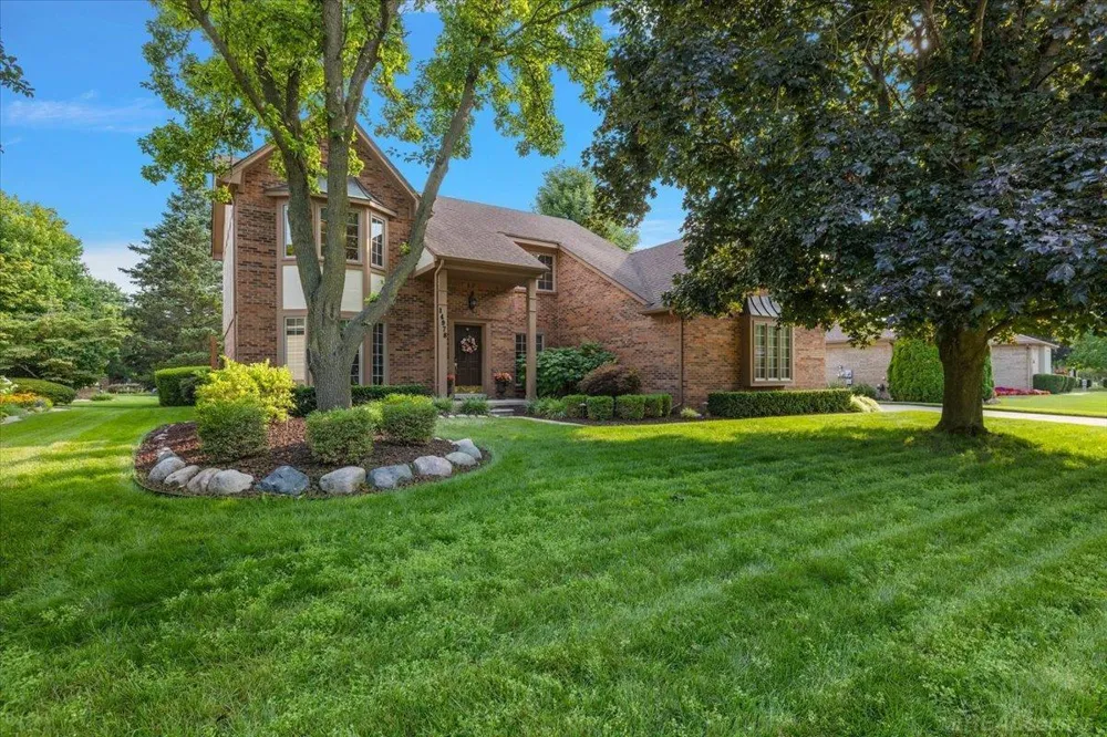14978 Cadillac Drive Shelby Charter Township, MI 48315