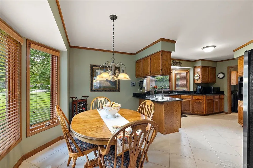 14978 Cadillac Drive Shelby Charter Township, MI 48315