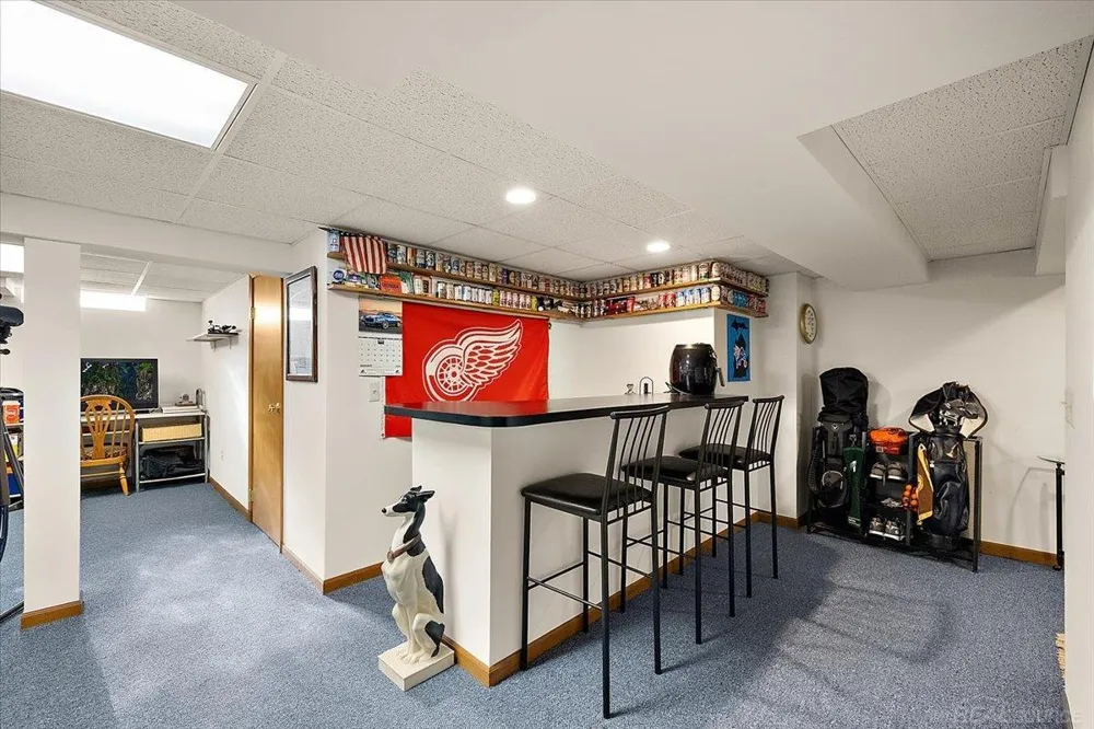 14978 Cadillac Drive Shelby Charter Township, MI 48315