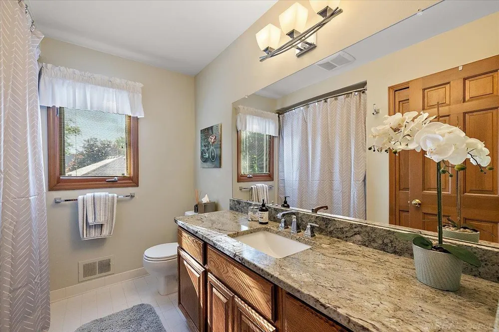 14978 Cadillac Drive Shelby Charter Township, MI 48315