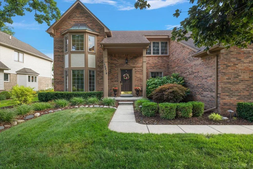 14978 Cadillac Drive Shelby Charter Township, MI 48315