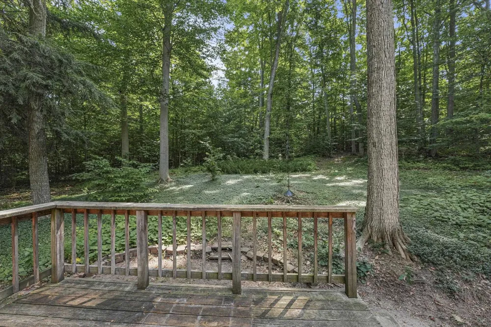1392 Valley Drive Garfield Charter Township, MI 49685