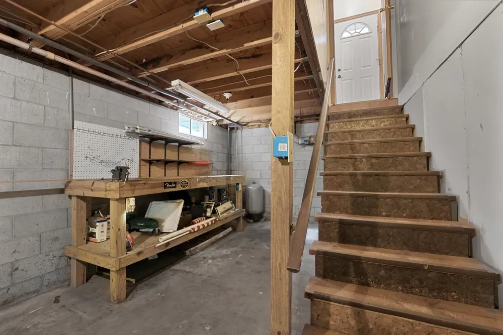 1392 Valley Drive Garfield Charter Township, MI 49685