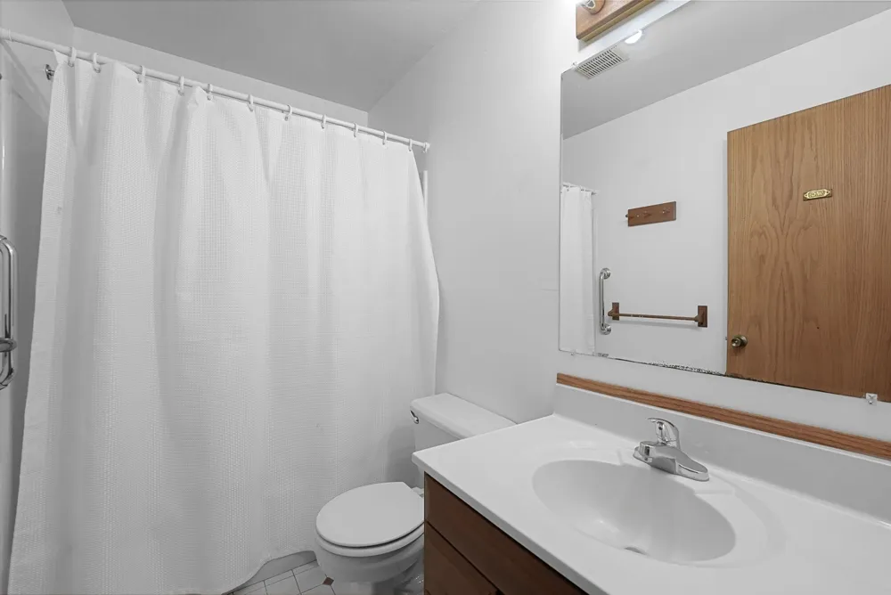 1392 Valley Drive Garfield Charter Township, MI 49685