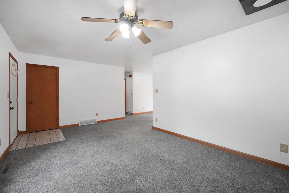 1392 Valley Drive Garfield Charter Township, MI 49685