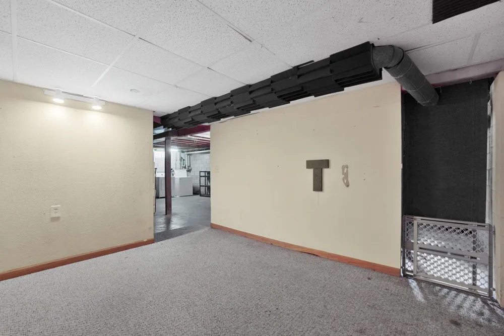 1392 Valley Drive Garfield Charter Township, MI 49685