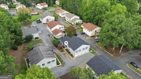 1392 Old Coach RD SW