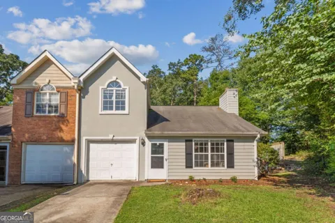 1047 Kennesborough RD NW