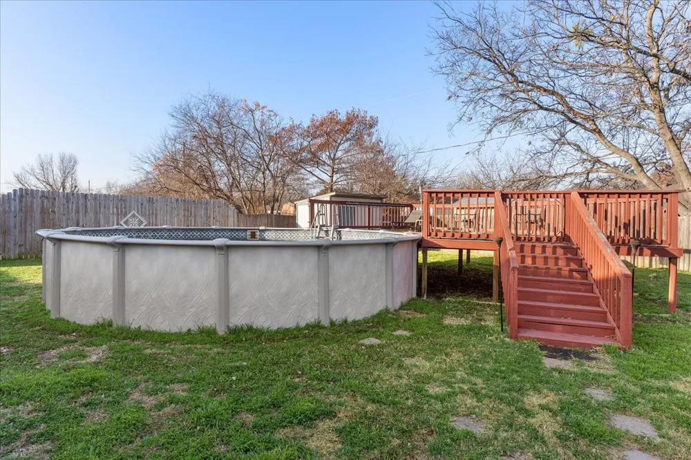 432 Post Oak Lane Burleson, TX 76028