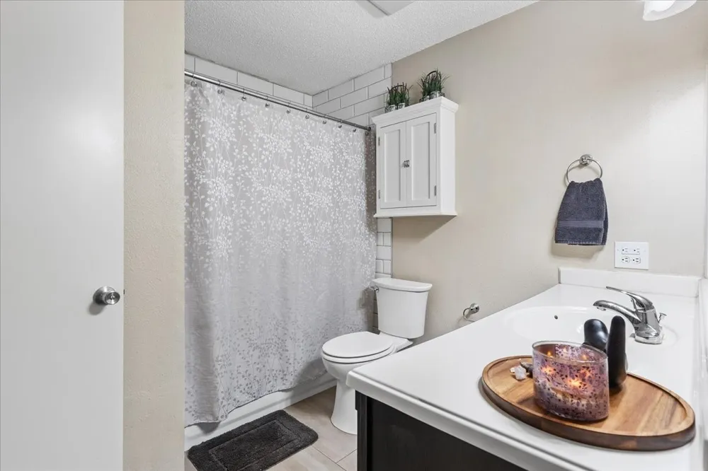 432 Post Oak Lane Burleson, TX 76028