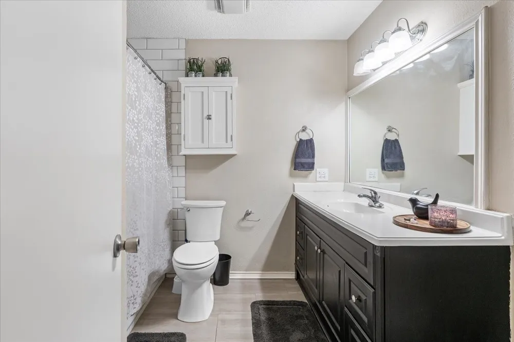 432 Post Oak Lane Burleson, TX 76028
