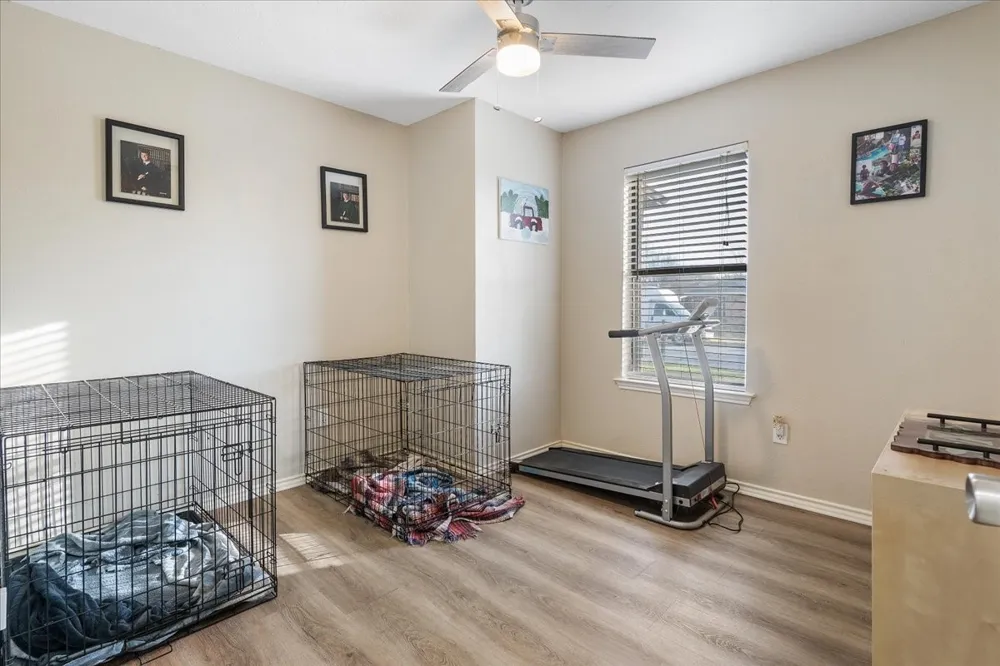 432 Post Oak Lane Burleson, TX 76028