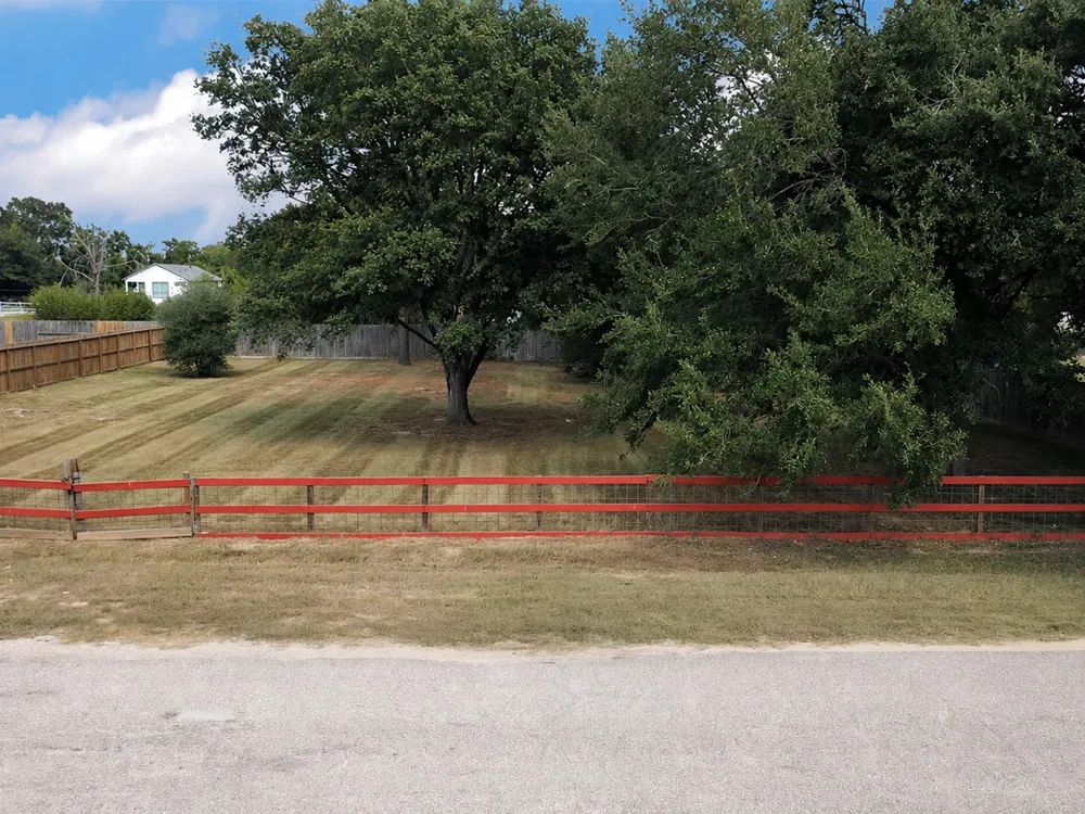 3210 2nd Street Brookshire, TX 77423