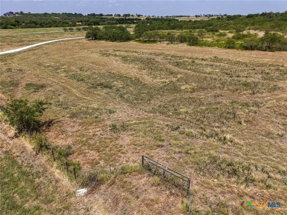 1227 Alexander Road Moody, TX 76557