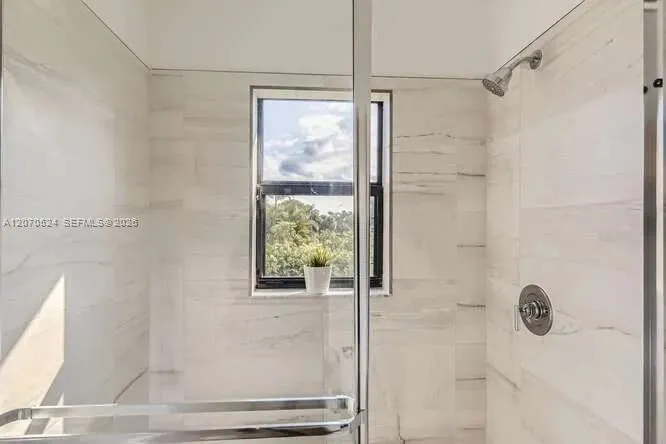 142 SE 5th Ct Deerfield Beach, FL 33441
