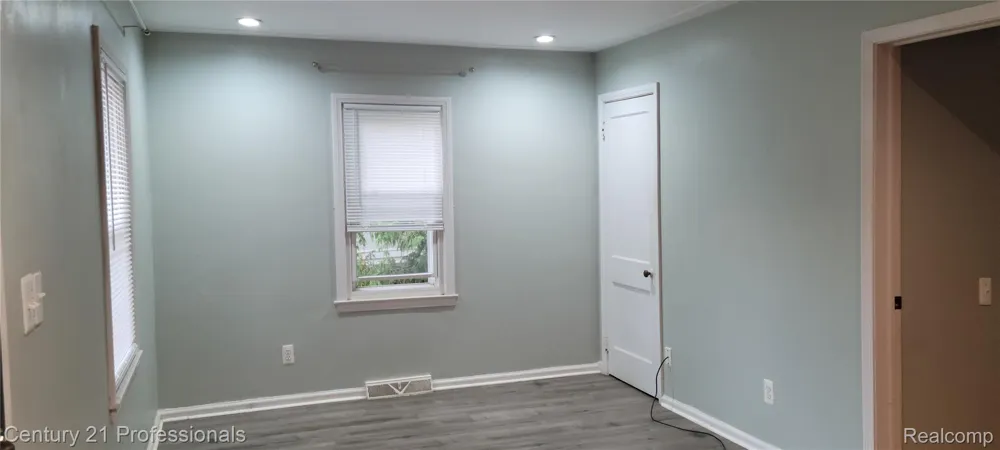 3225 CROOKS ROAD Rochester Hills City, MI 48309