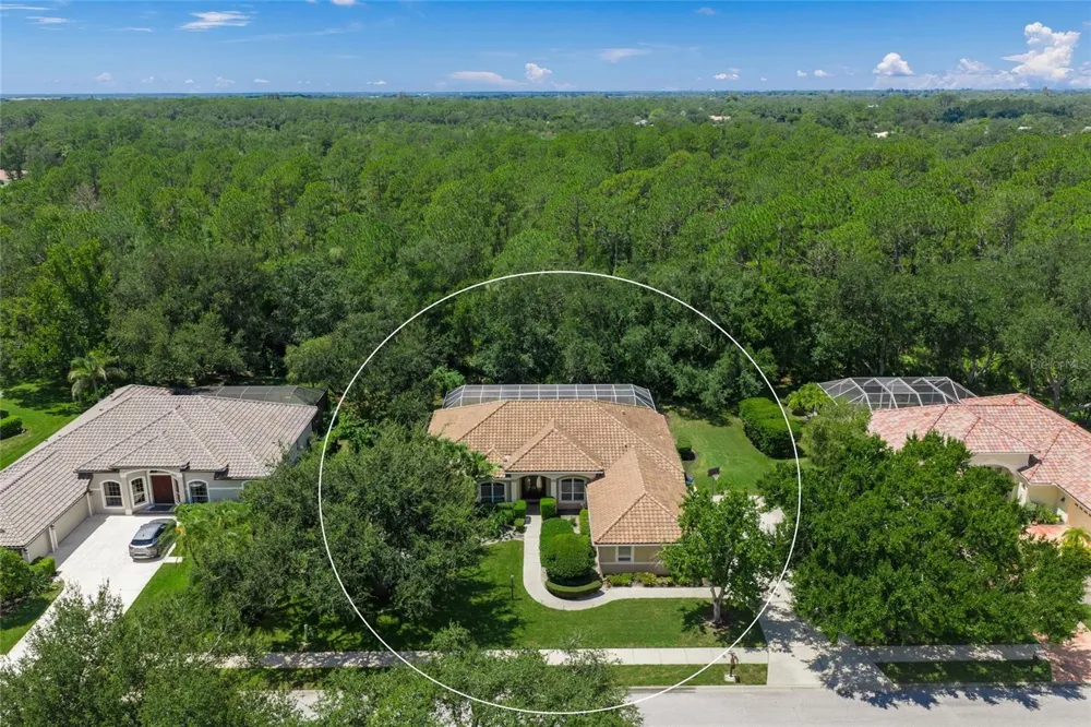 8488 EAGLE PRESERVE WAY Sarasota, FL 34241