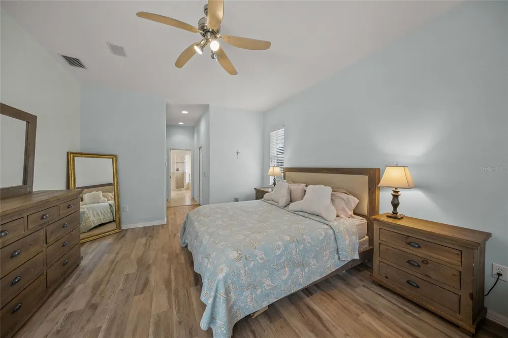 8488 EAGLE PRESERVE WAY Sarasota, FL 34241