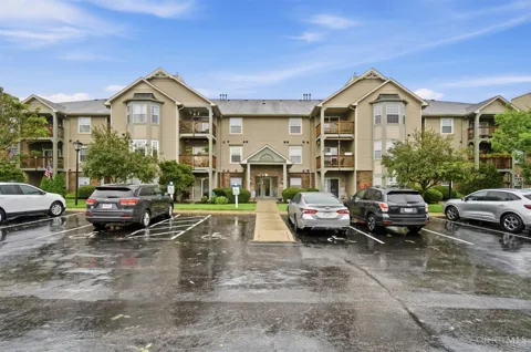 4941 Arbor Woods Court #203