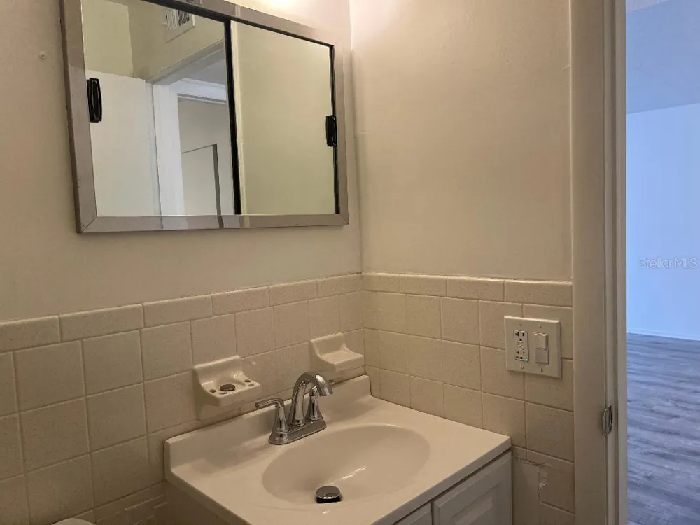2429 ECUADORIAN WAY #47 Clearwater, FL 33763