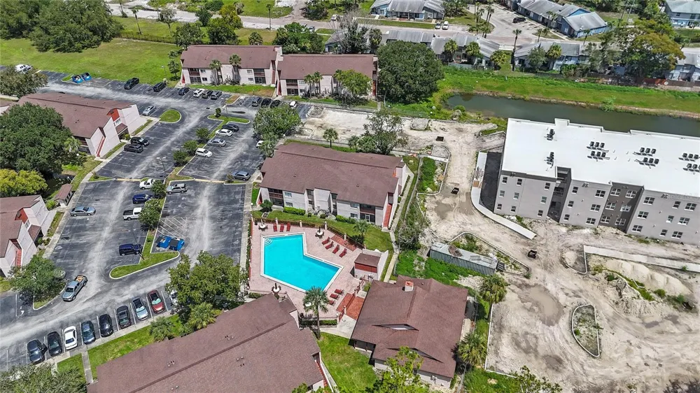 2485 LAKEWAY BRANCH DRIVE #2105 Orlando, FL 32839